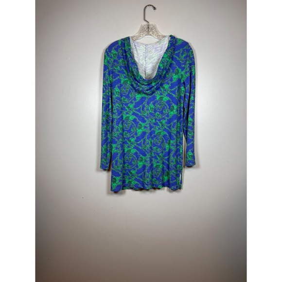 Lilly Pulitzer Noelle Tunic Hoodie in the Loopy Elephants Pattern, - Picture 3 of 10